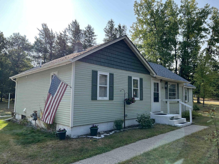 502 Grove Ave N, Park Rapids, MN 56470 - photo 1