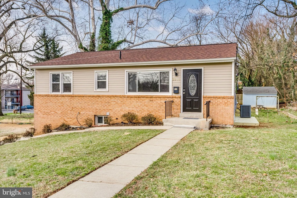 3900 53rd St, Bladensburg, MD 20710 - photo 1