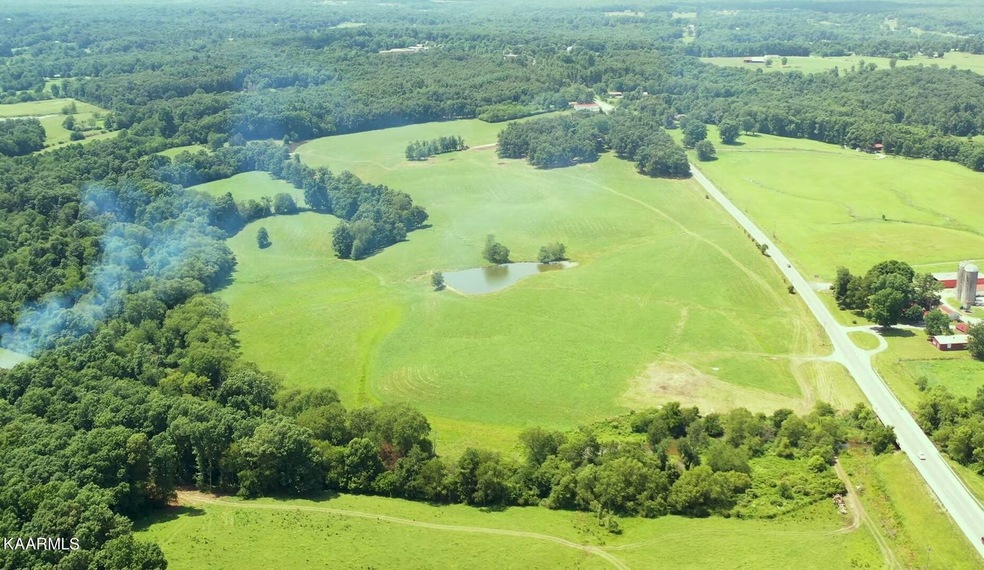 687 N Hwy 70, Crossville, TN 38571 - photo 1