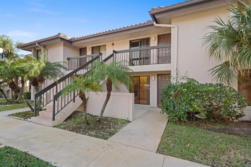 400 Club Cir unit 1080, Boca Raton, FL 33487 - photo 1