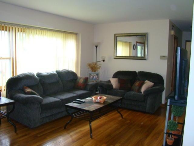 1625 Valley View Dr, Logan, OH 43138 - photo 1