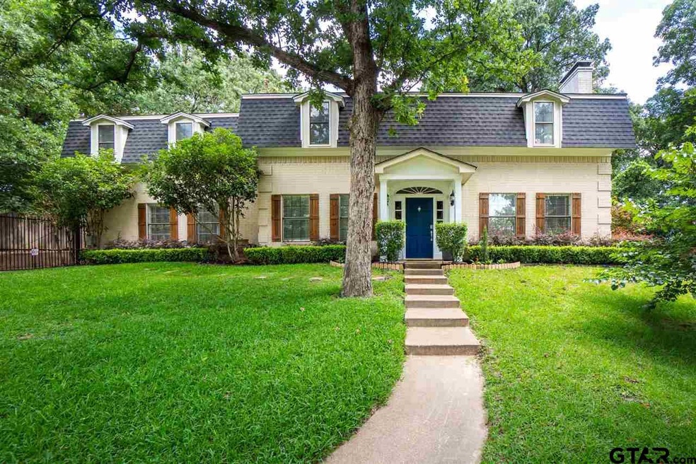 1705 1705 Devonshire Dr, Tyler, TX 75703 - photo 1