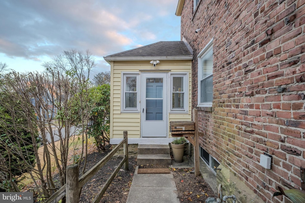 630 Naylors Run Rd, Havertown, PA 19083 - photo 1