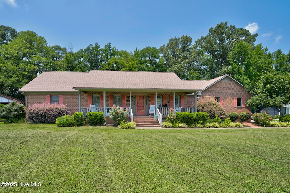 002-6948RiverpointRoad-ElmCity-NC-27822-
