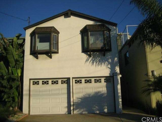 Front View of Home