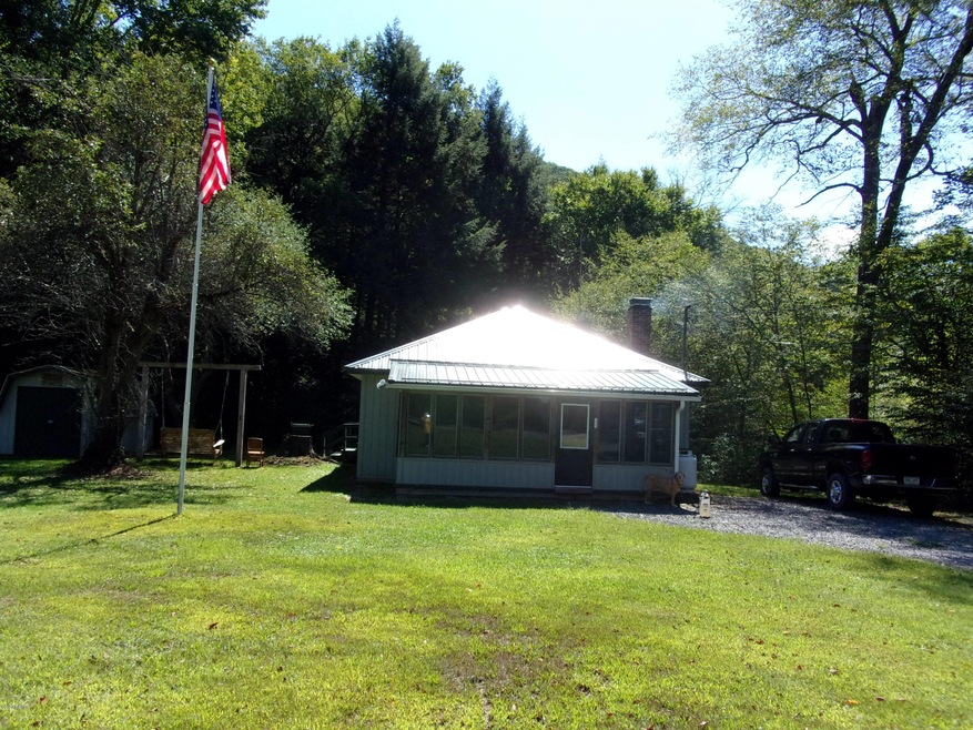 113 Old Cross Fork Creek Rd