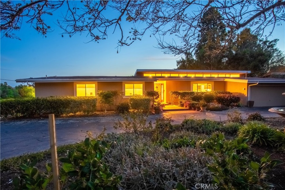 Sold $2,100,000 • Co-Listing Agent