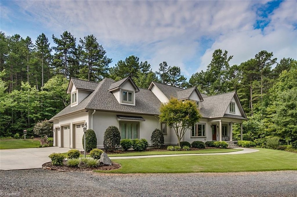 646 Pinewood Forest Dr, Asheboro, NC 27205 - photo 1