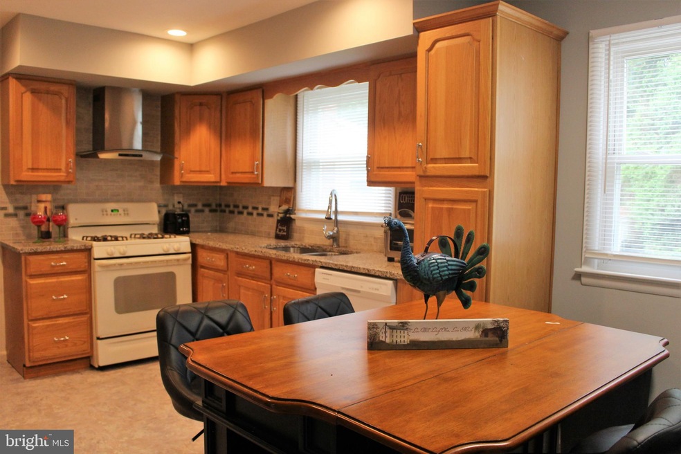 402 Franklin St, Clayton, NJ 08312 - photo 1