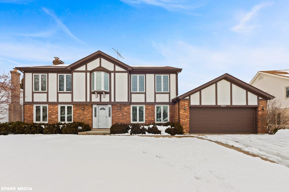 2949 Bonnie Brae Crescent, Flossmoor, IL 60422 - photo 1