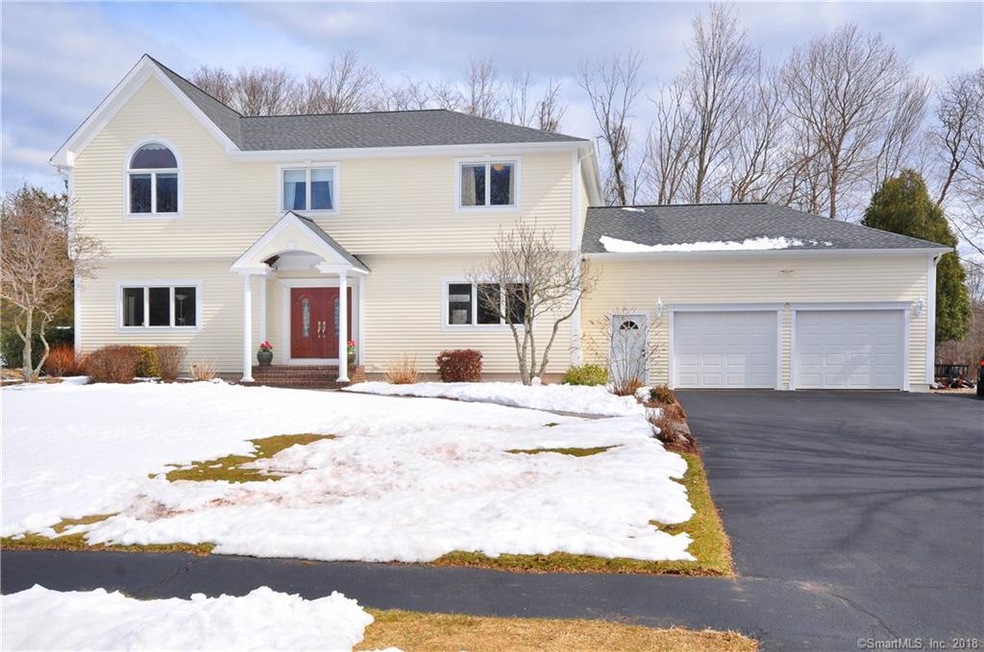 11 Sycamore Ln, Unionville, CT 06085 - photo 1