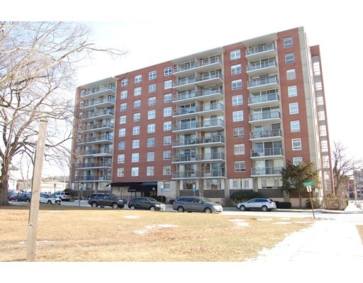 Executive House unit 703, Worcester, MA 01609 - photo 1