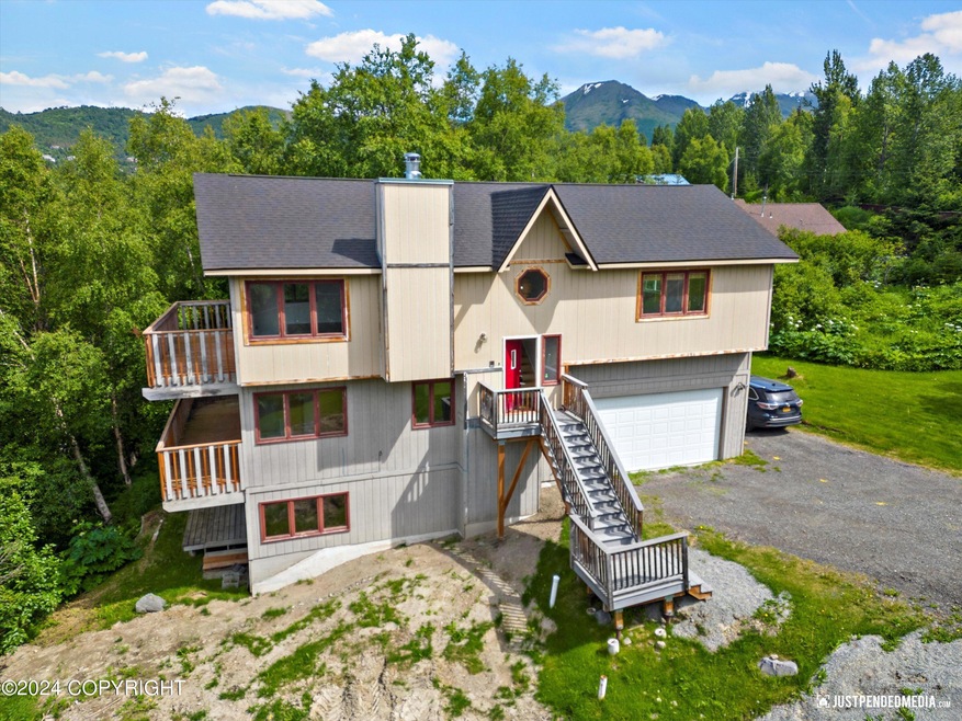 7401 Old Hillside Way