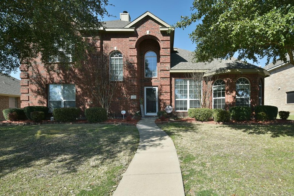 1221 E Oak St, Wylie, TX 75098 - photo 1