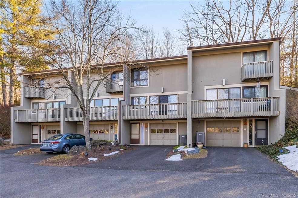 3 Clubhouse Dr, Woodbury, CT 06798 - photo 1