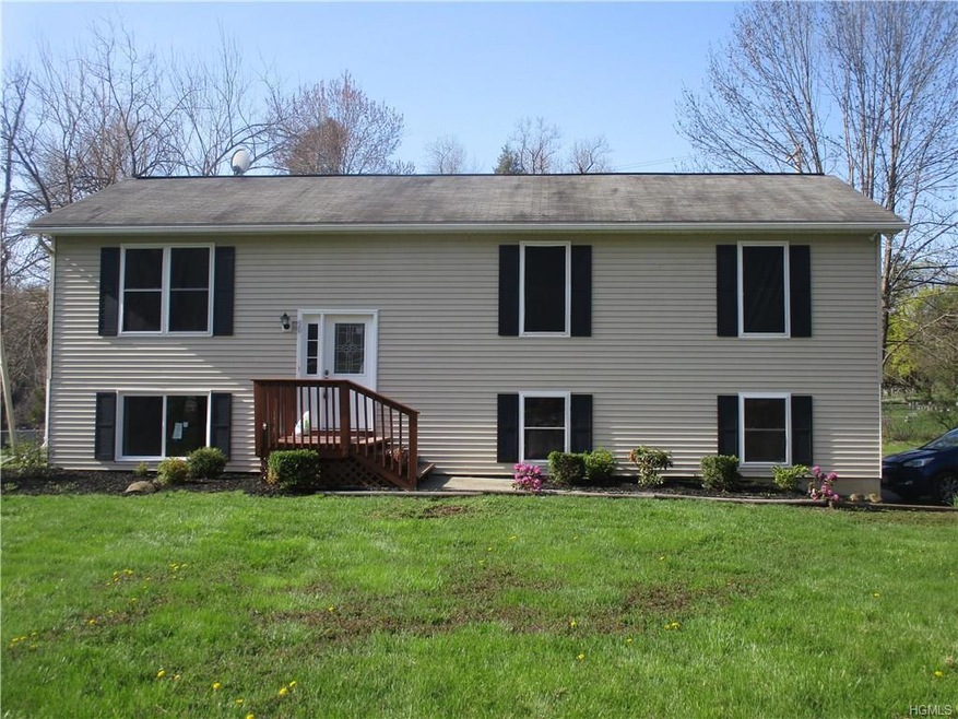 50 Old Post Rd, Newburgh, NY 12550 - photo 1