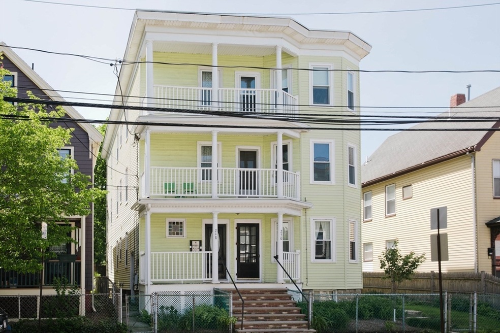 250 Walden St unit 3, Cambridge, MA 02140 - photo 1