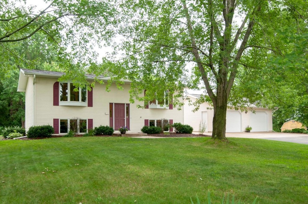 N6769 Amy Dr, Holmen, WI 54636 - photo 1