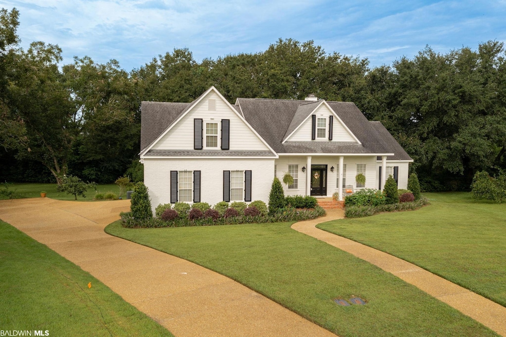 19235 Fairfield Dr, Fairhope, AL 36532 - photo 1