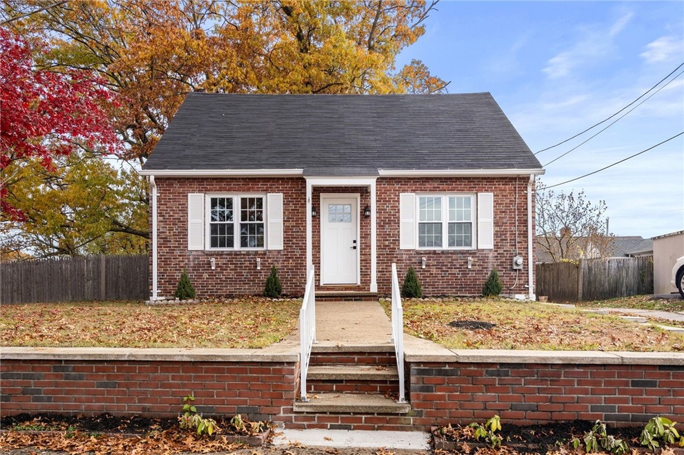 11 Hornbine St, Cranston, RI 02910 - photo 1