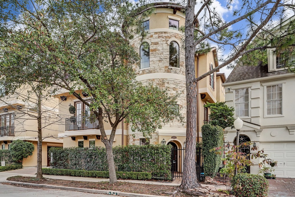 2107 Driscoll St, Houston, TX 77019 - photo 1