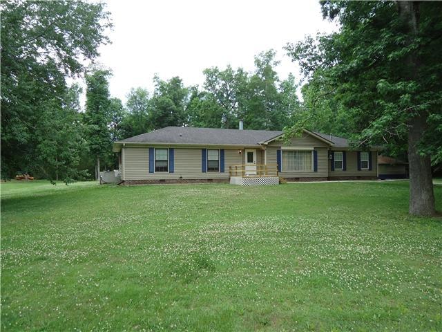 320 Dogwood Dr, Manchester, TN 37355 - photo 1