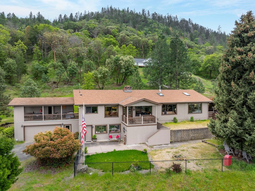 4644 Glen Echo Way