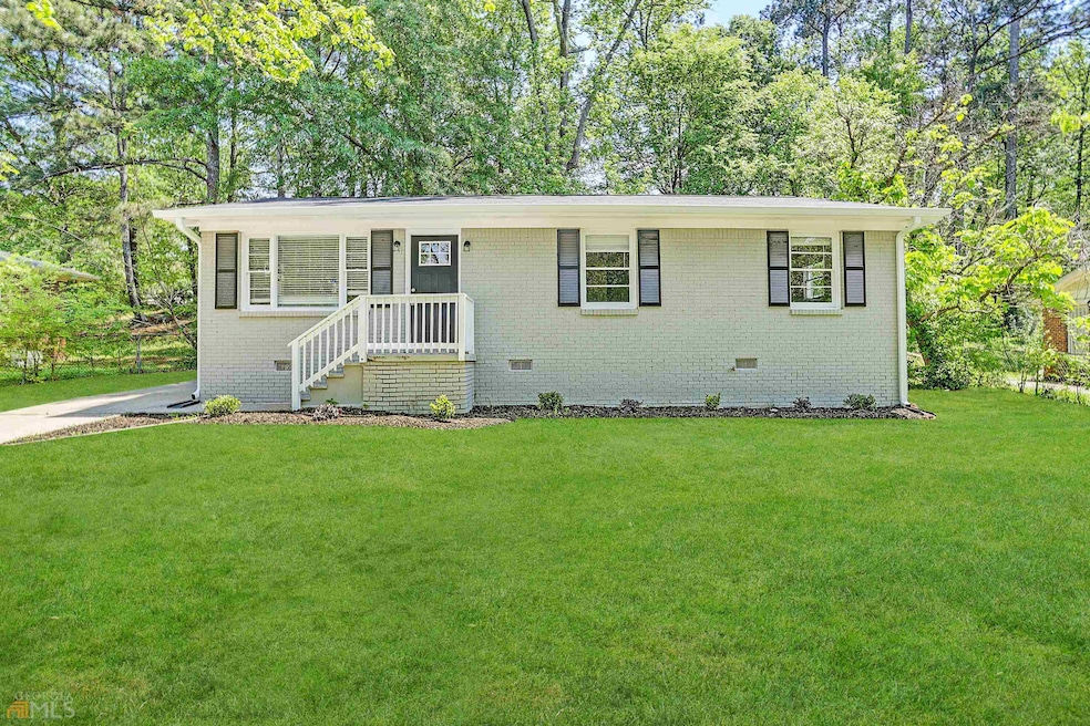 6195 Cedar Wood Dr, Atlanta, GA 30349 - photo 1