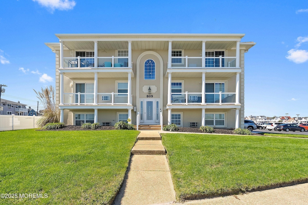 809 N Ocean Ave unit 12A, Avon-By-the-sea, NJ 07717 - photo 1