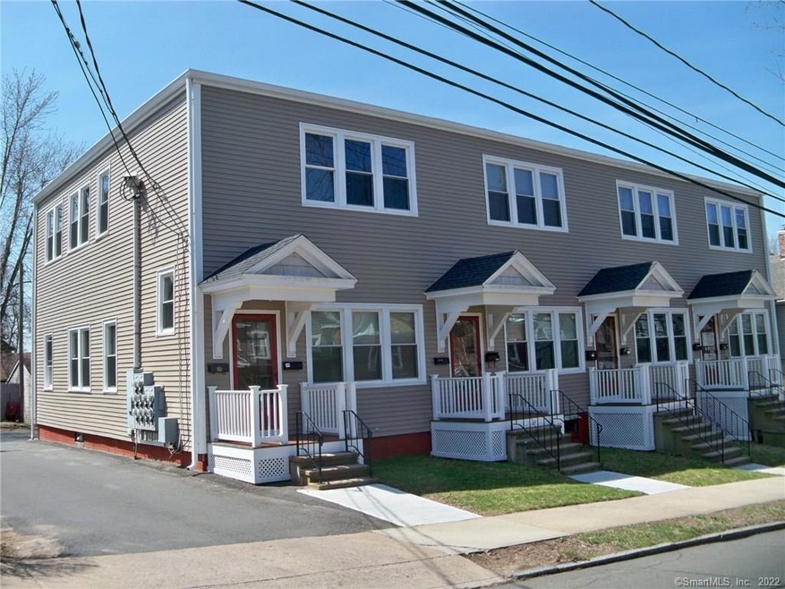 107 Church St unit 2nd flr, Wallingford, CT 06492 - photo 1