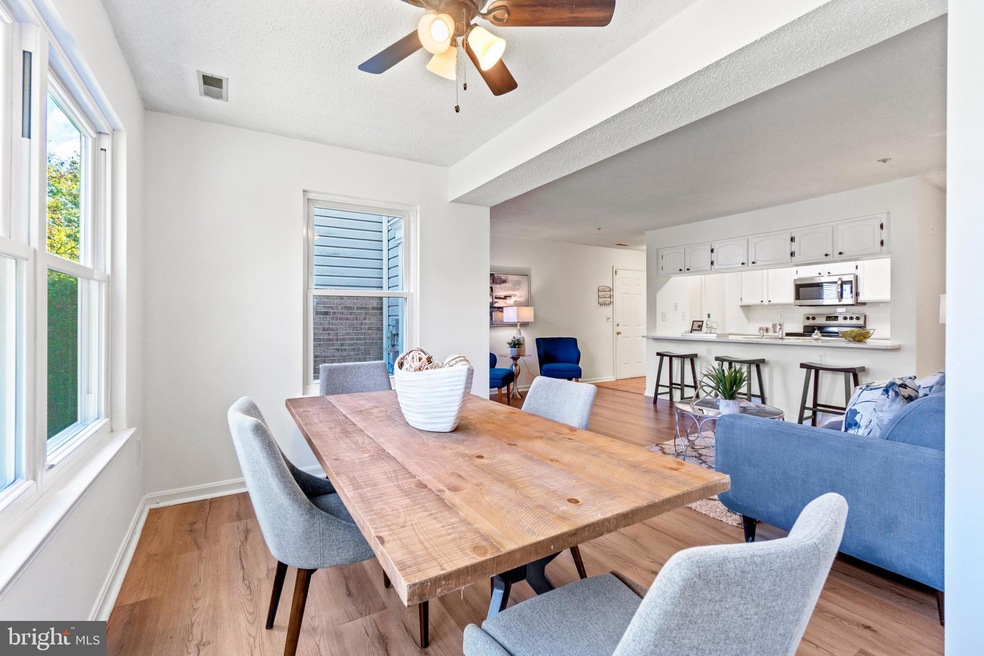 2601 Camelback Ln unit 310, Silver Spring, MD 20906 - photo 1