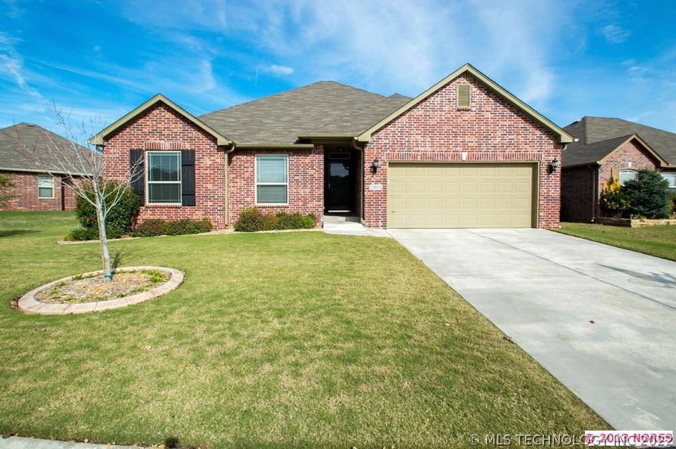 Adorable home!!