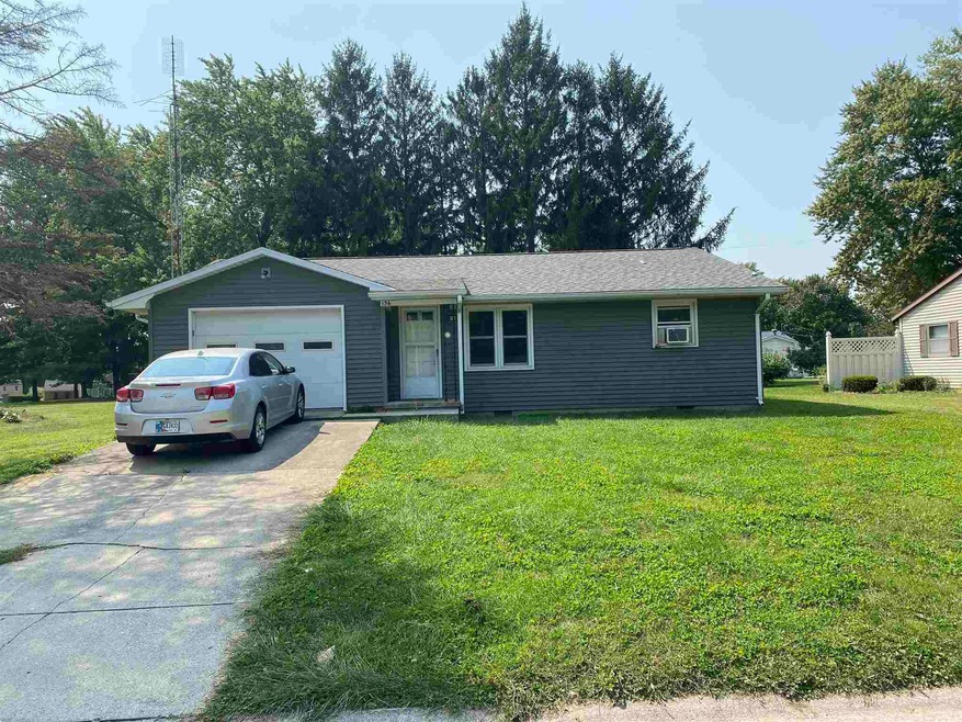 136 E Parkway Dr, Warren, IN 46792 - photo 1