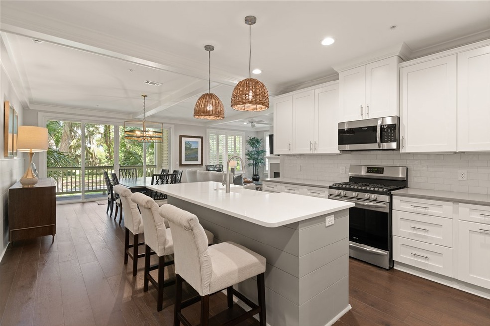 Lovely open floor plan with view of Gascoigne Bluf