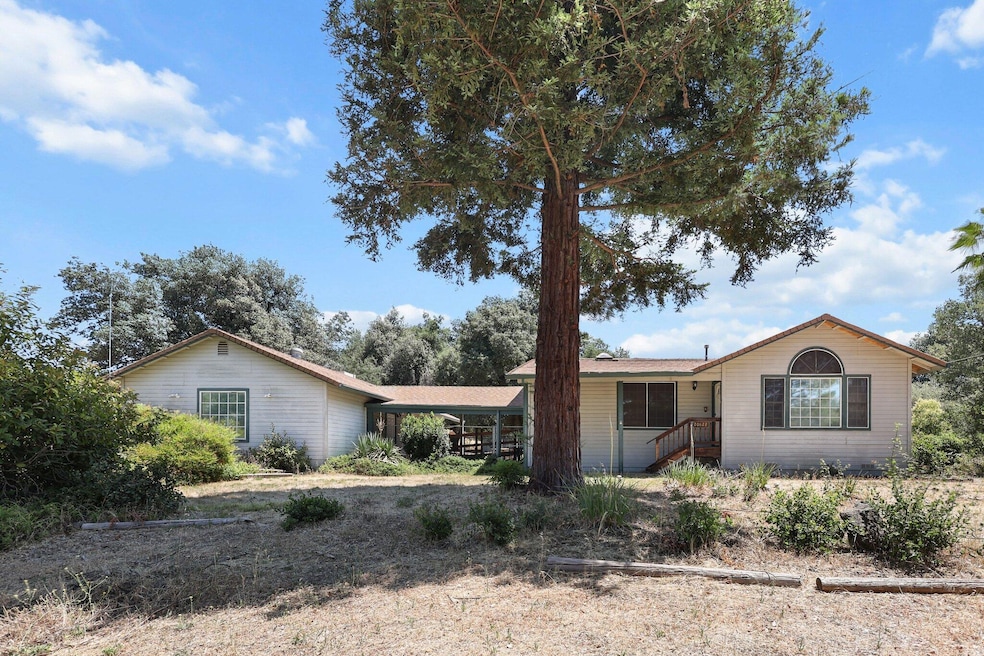 20822 Clough Creek Rd, Redding, CA 96002 - photo 1
