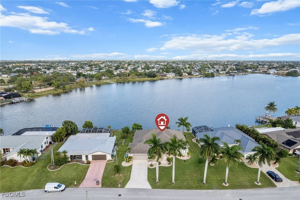 213 SE 6th St, Cape Coral, FL 33990 - photo 1