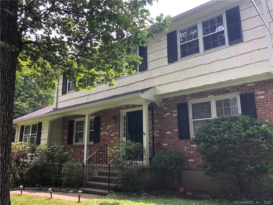 829 New Norwalk Rd, New Canaan, CT 06840 - photo 1