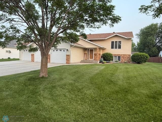 Pending $319,900