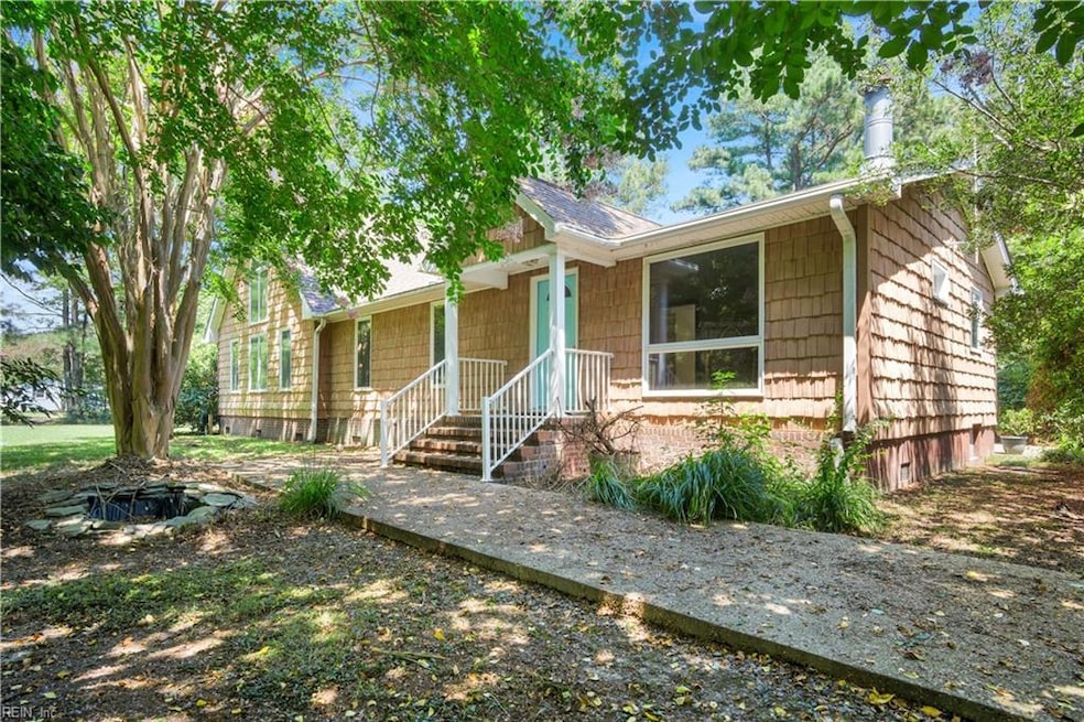 Under Contract $399,500