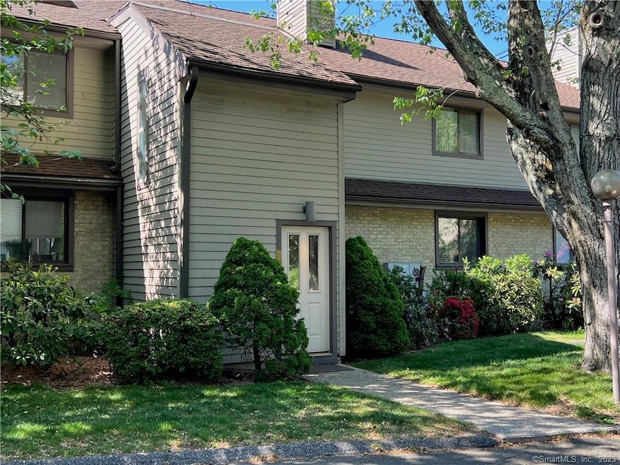 2289 Bedford St Unit G8, Stamford, CT 06905