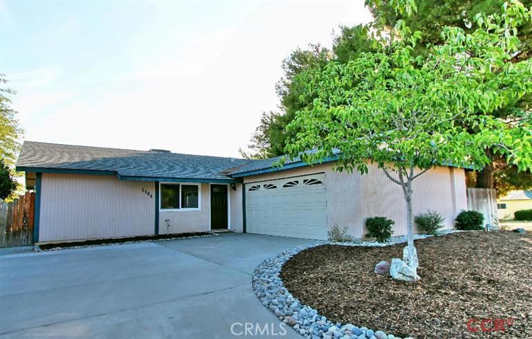 1104 Linda Cir, Paso Robles, CA 93446 - photo 1