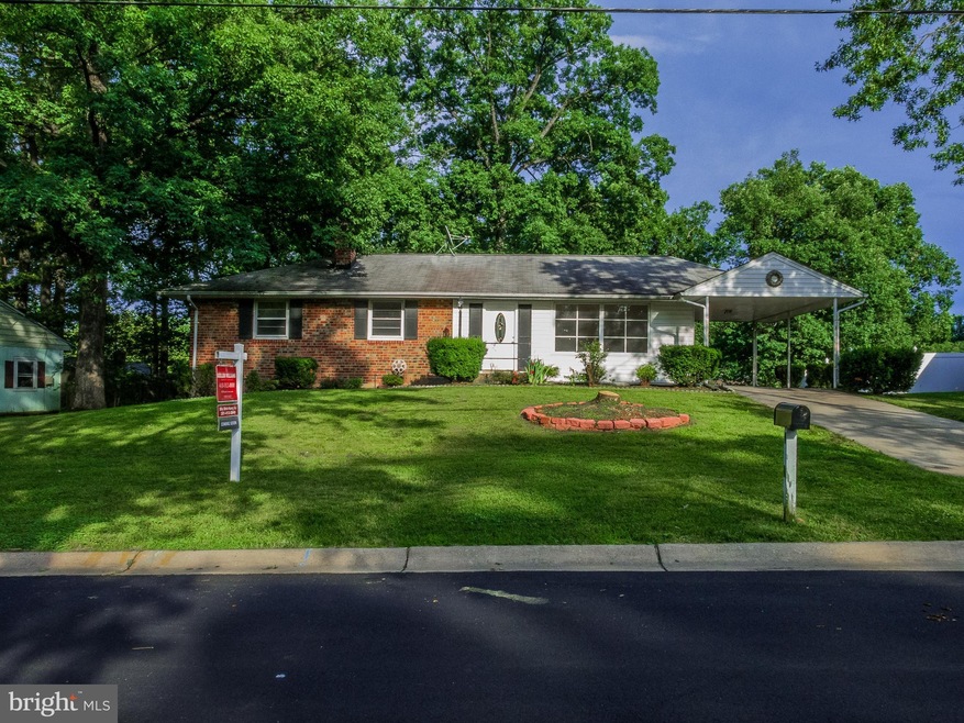 2904 Chapel View Dr, Silver Spring, MD 20904 - photo 1