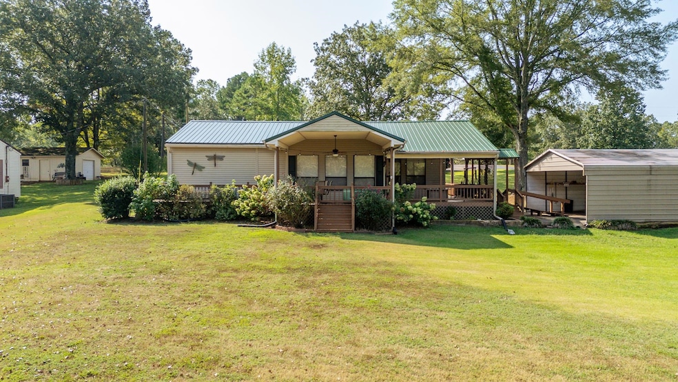 690 Old Rd, Counce, TN 38326 - photo 1