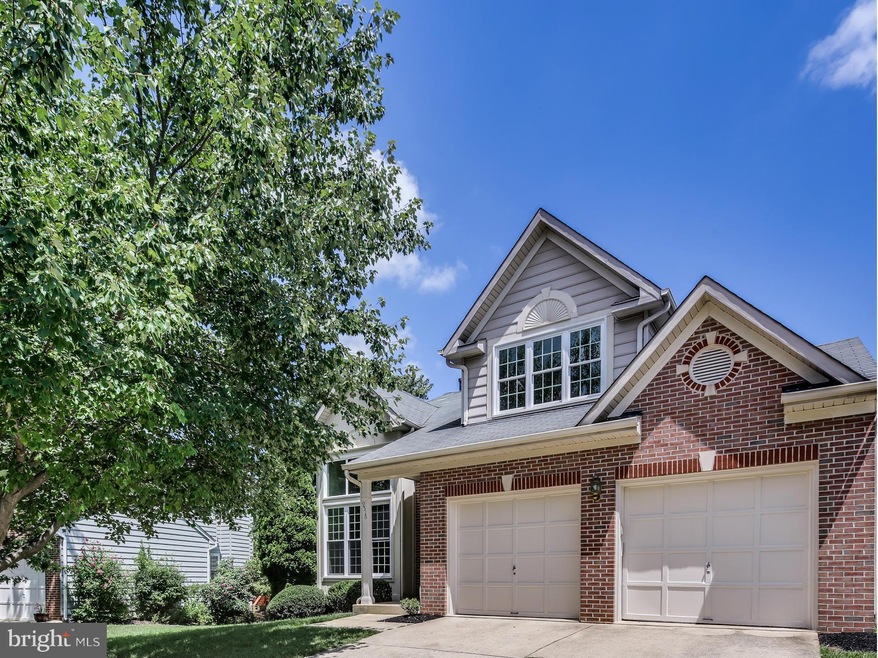 9516 Meadows Farms Dr, Owings Mills, MD 21117 - photo 1