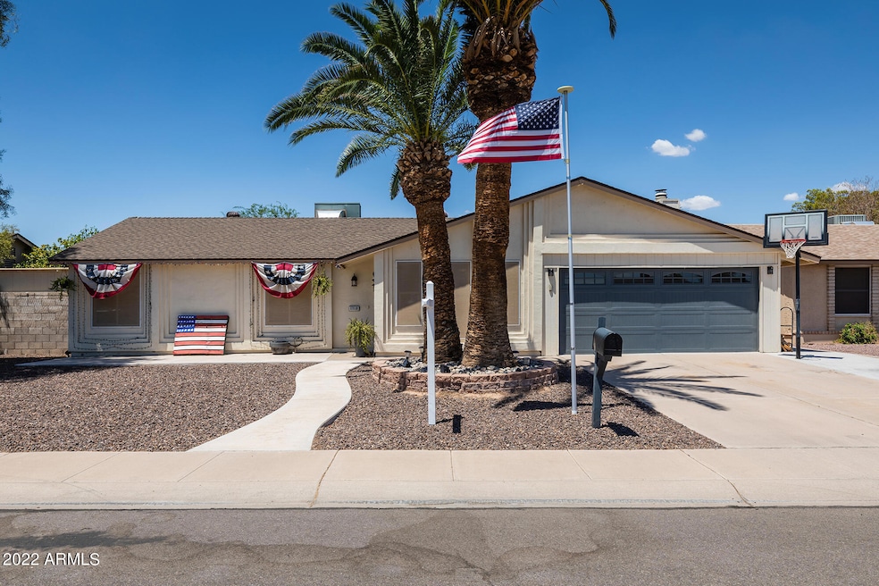 1712 W El Alba Way, Chandler, AZ 85224 - photo 1