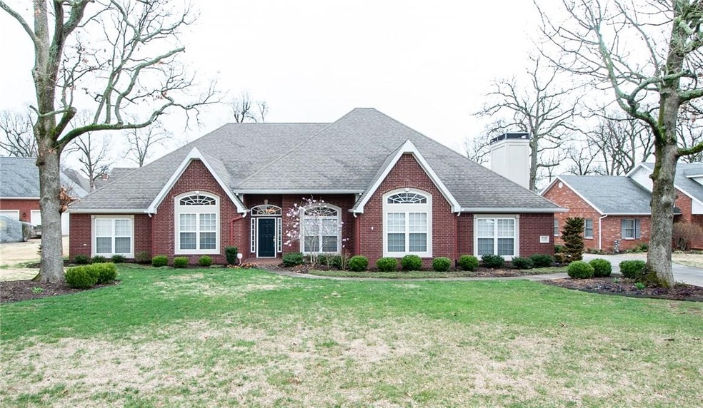 3749 Tanglewood Dr, Springdale, AR 72764 - photo 1