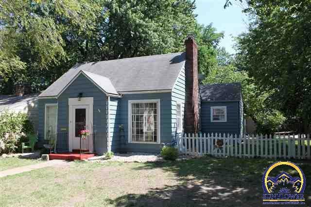 3121 SW Stafford St, Topeka, KS 66604 - photo 1