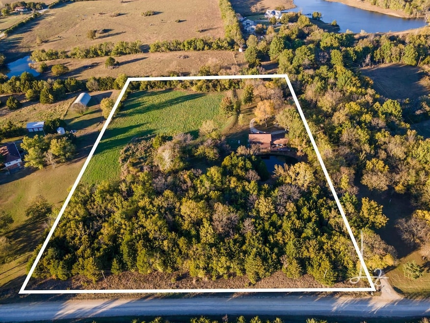 5220 1200 Rd, Fredonia, KS 66736 - photo 1