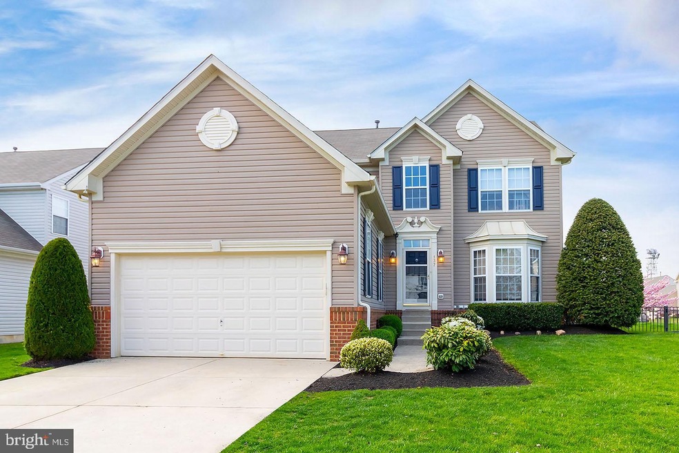 137 Windsor Way, Mount Royal, NJ 08061 - photo 1