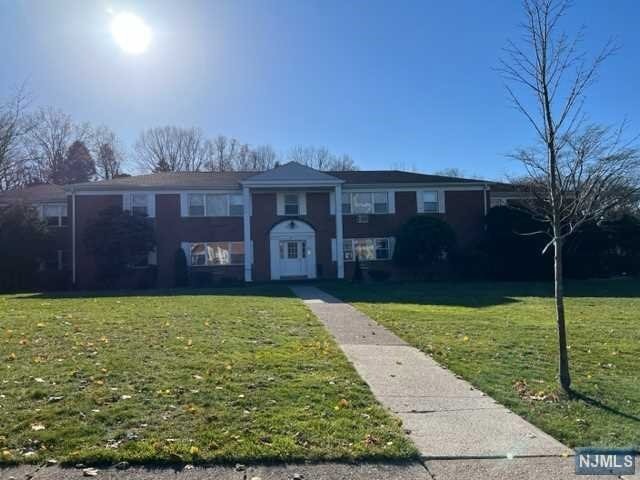 25 Rolling Ridge Rd unit D, Montvale, NJ 07645 - photo 1